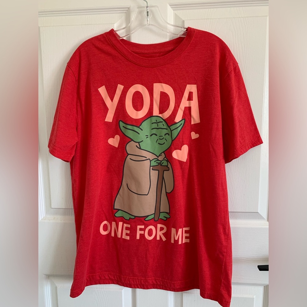 MAD Engine Star Wars Red Yoda Graphic Tee with Pink Accents XL 'Yoda one for me'